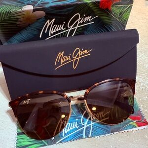 Maui Jim Olili cat eye. Polarized Sunglasses.